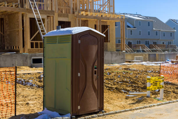 Types of Portable Toilets We Offer in Middletown, KY